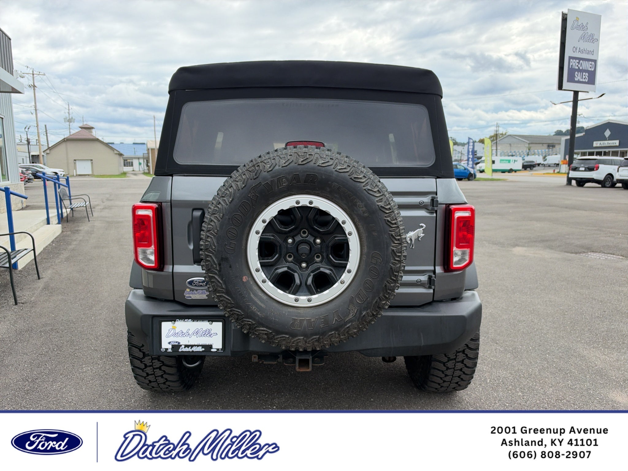 2022 Ford Bronco Base 4 Door 4x4