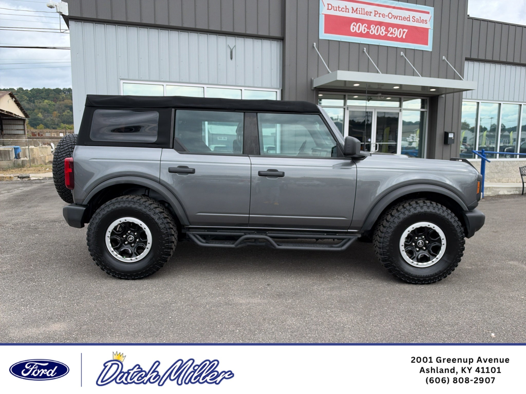 2022 Ford Bronco Base 4 Door 4x4