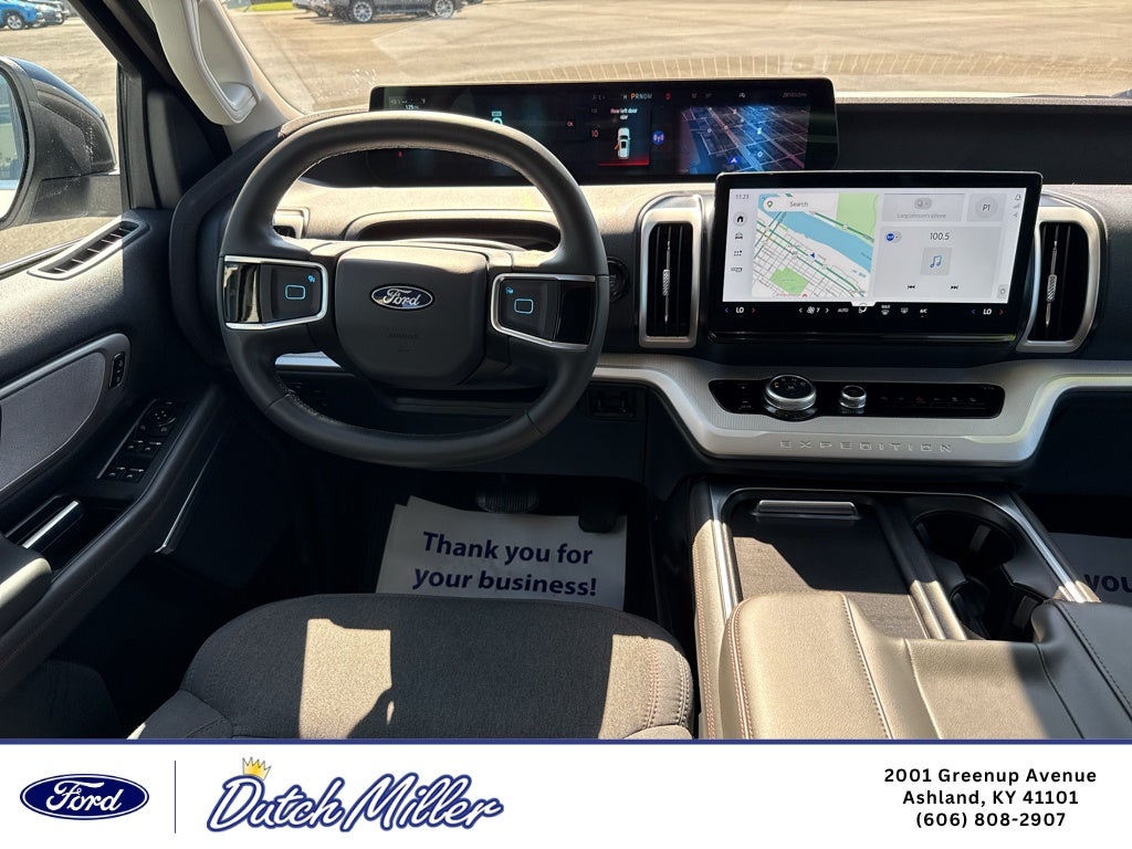 2025 Ford Expedition Active