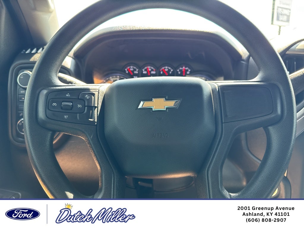 2024 Chevrolet Silverado Custom