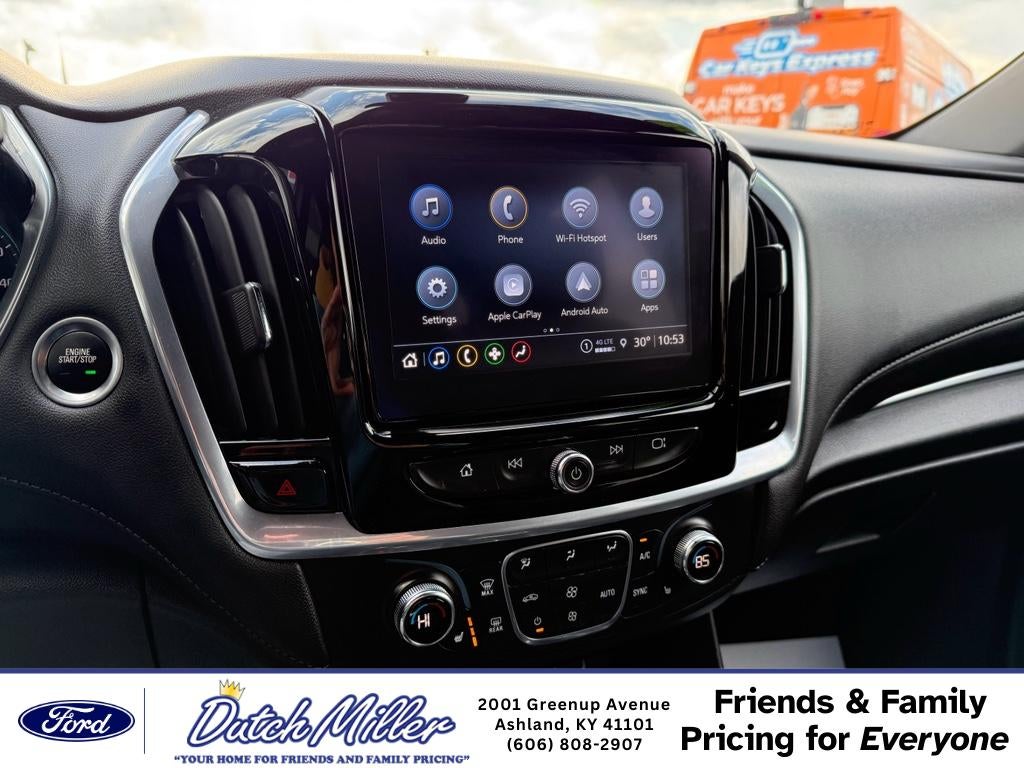 2022 Chevrolet Traverse LT Cloth