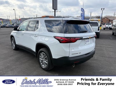 2022 Chevrolet Traverse LT Cloth