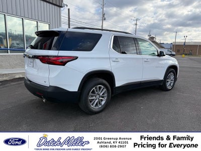 2022 Chevrolet Traverse LT Cloth