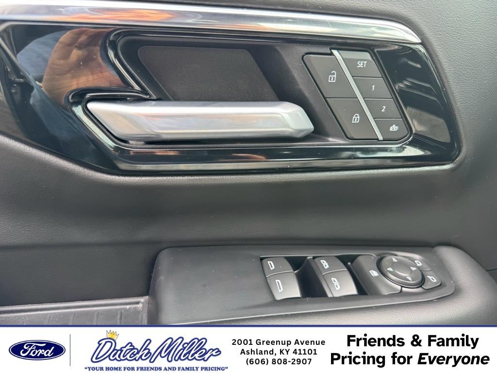 2025 Chevrolet Suburban Z71