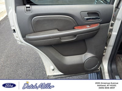 2008 Cadillac Escalade Base