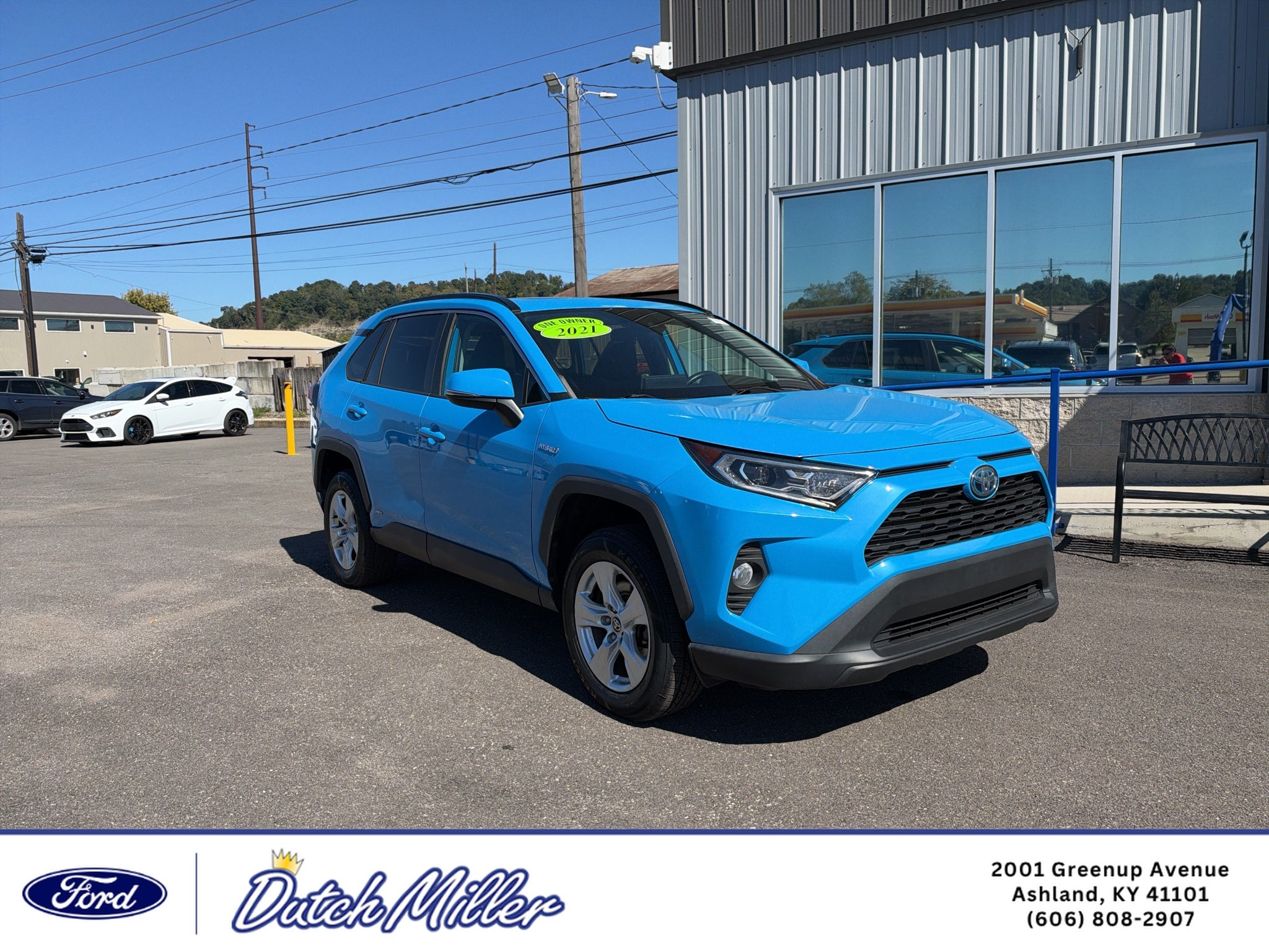 2021 Toyota RAV4 Hybrid XLE