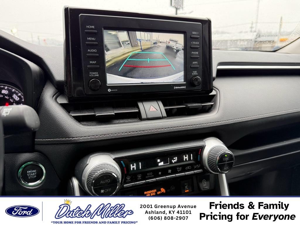 2022 Toyota RAV4 XLE