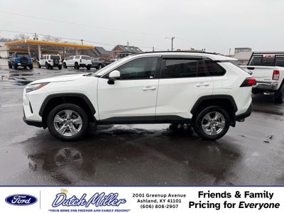 2022 Toyota RAV4 XLE