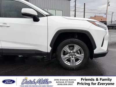 2022 Toyota RAV4 XLE