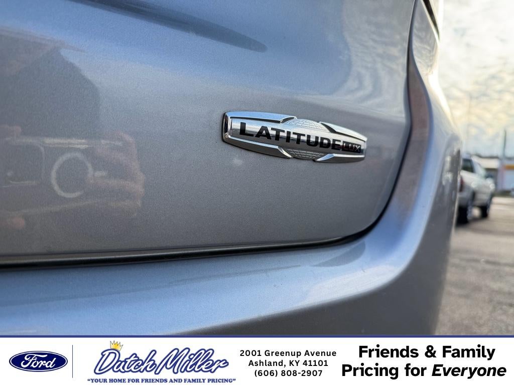 2024 Jeep Compass Latitude Lux