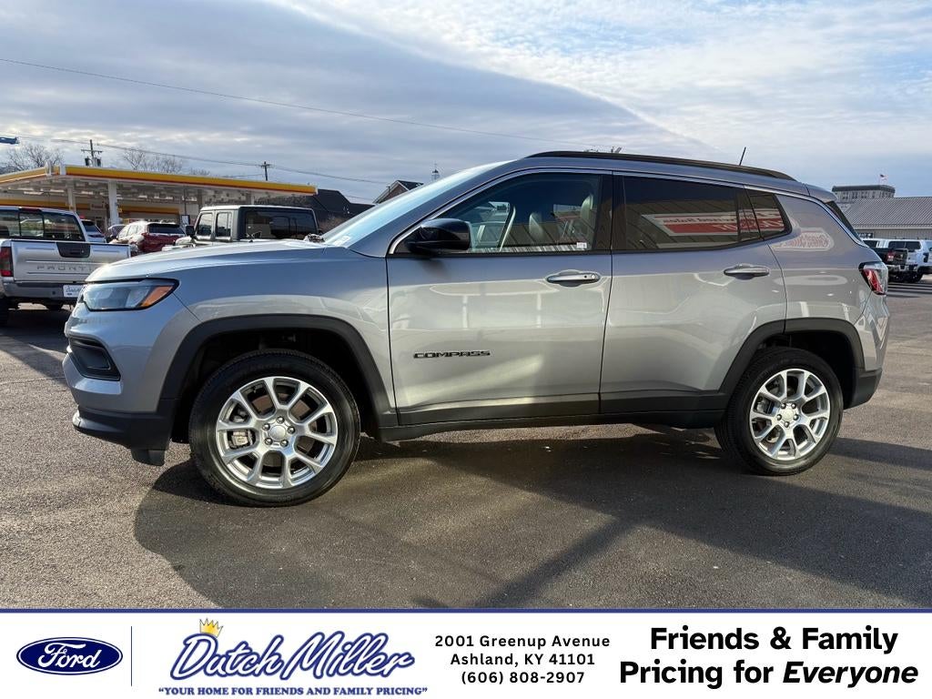 2024 Jeep Compass Latitude Lux