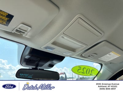 2025 Ford Maverick Lobo Standard