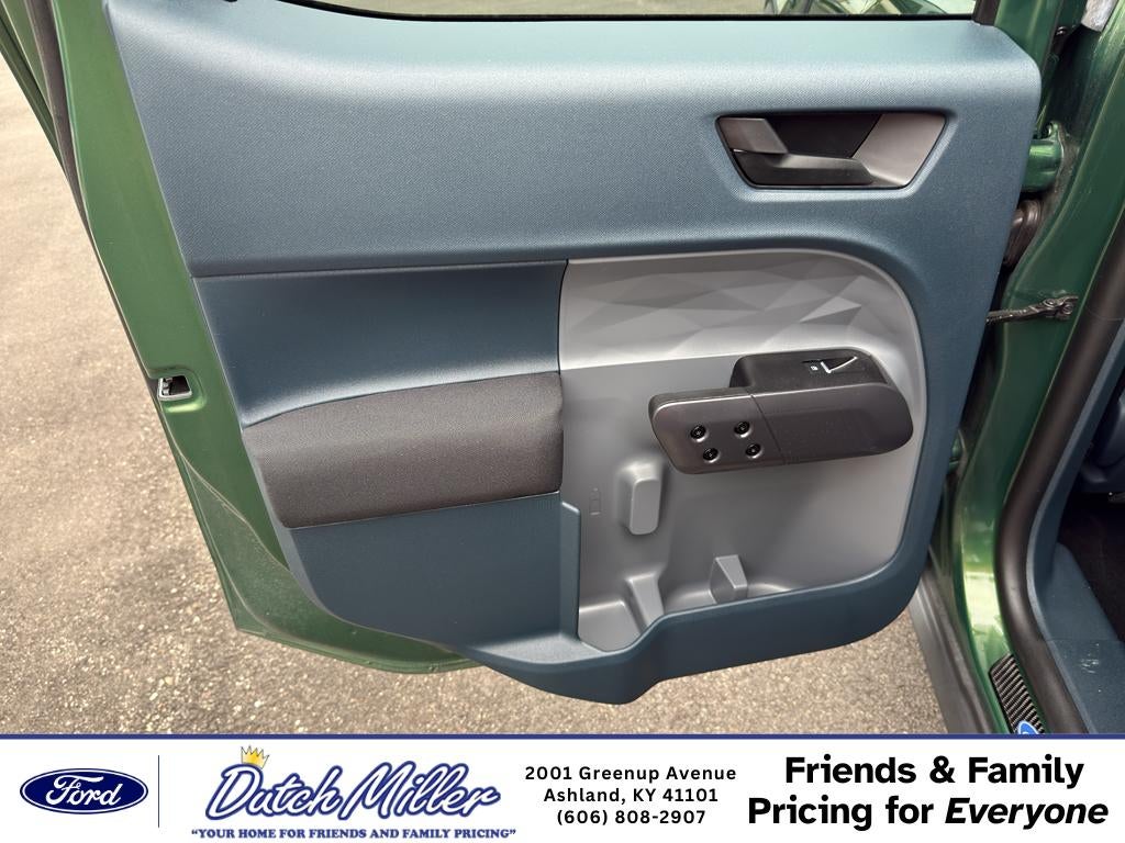 2025 Ford Maverick XL