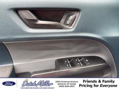 2025 Ford Maverick XL