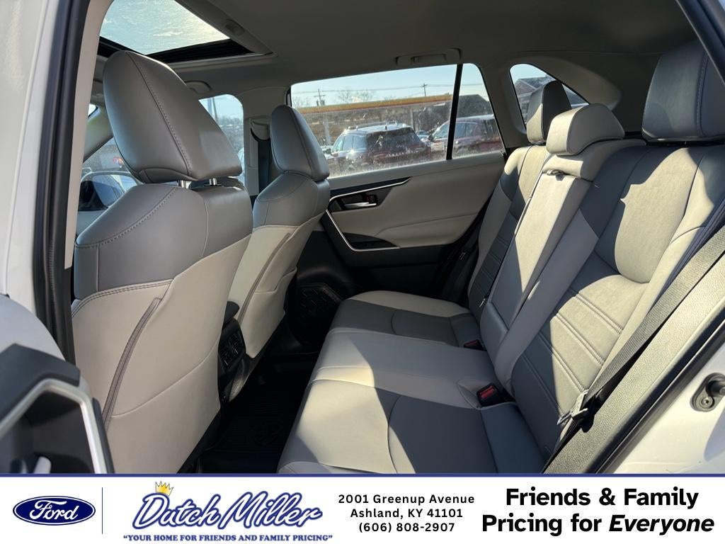 2023 Toyota RAV4 Hybrid Hybrid XLE Premium