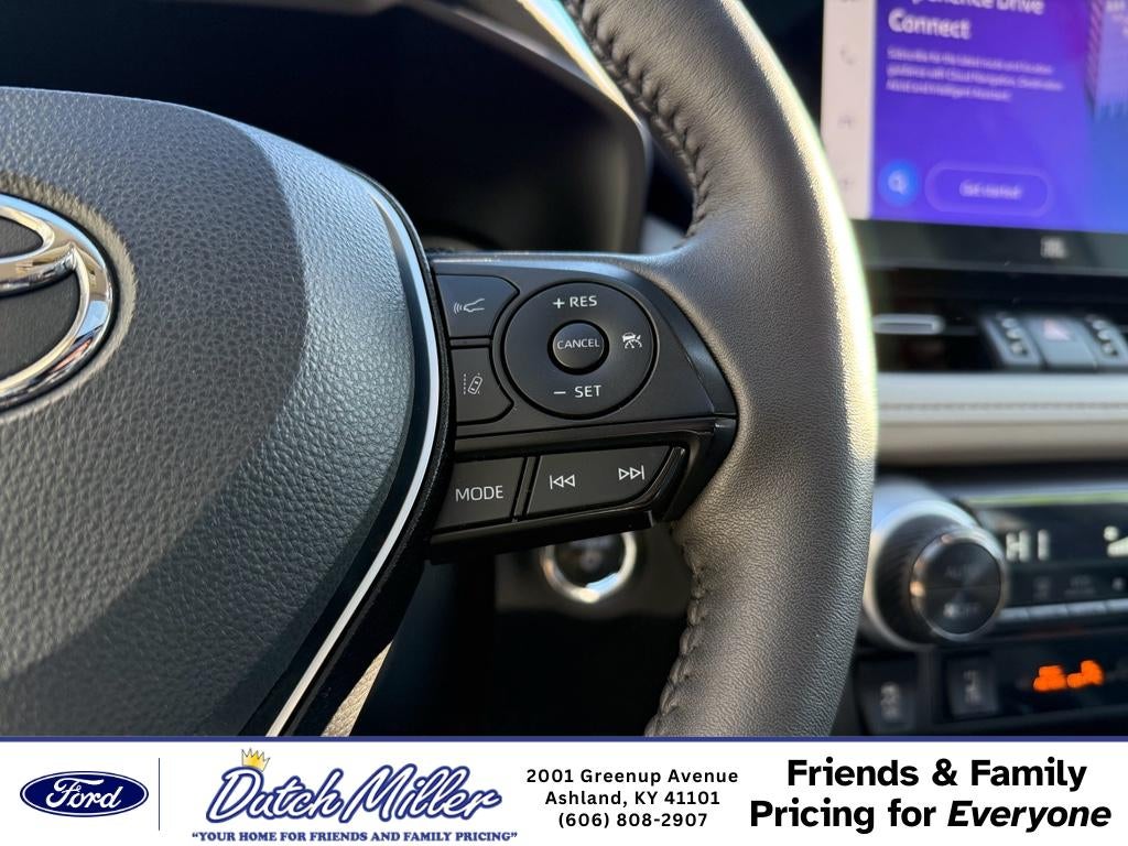 2023 Toyota RAV4 Hybrid Hybrid XLE Premium