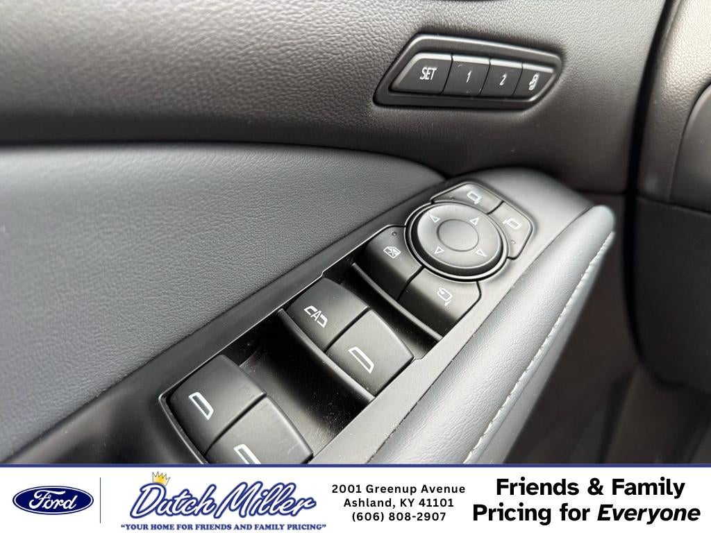 2023 Buick Enclave Premium