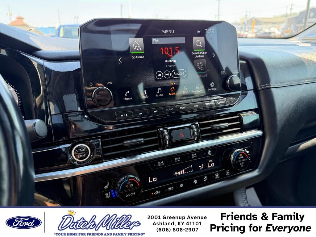 2023 Nissan Pathfinder Platinum