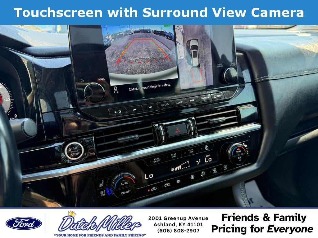 2023 Nissan Pathfinder Platinum