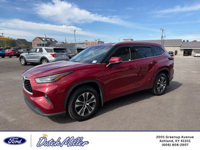 2022 Toyota Highlander XLE