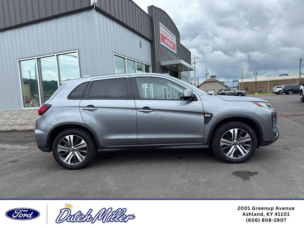 2025 Mitsubishi Outlander Sport SE