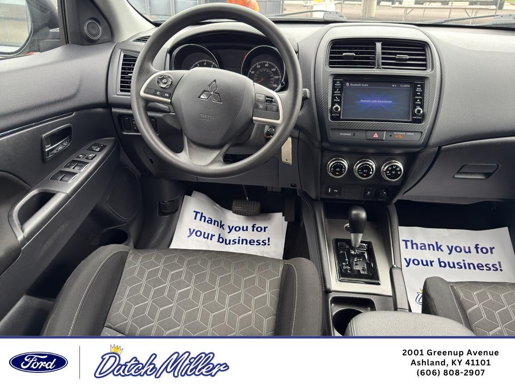 2025 Mitsubishi Outlander Sport SE