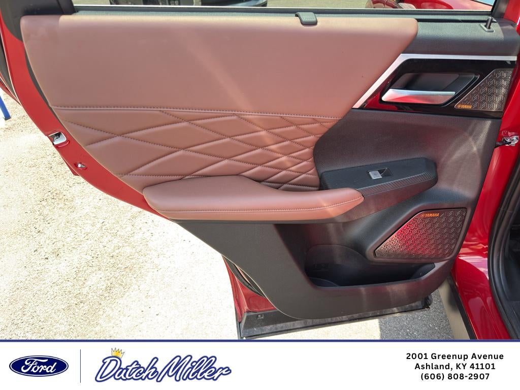 2025 Mitsubishi Outlander SEL