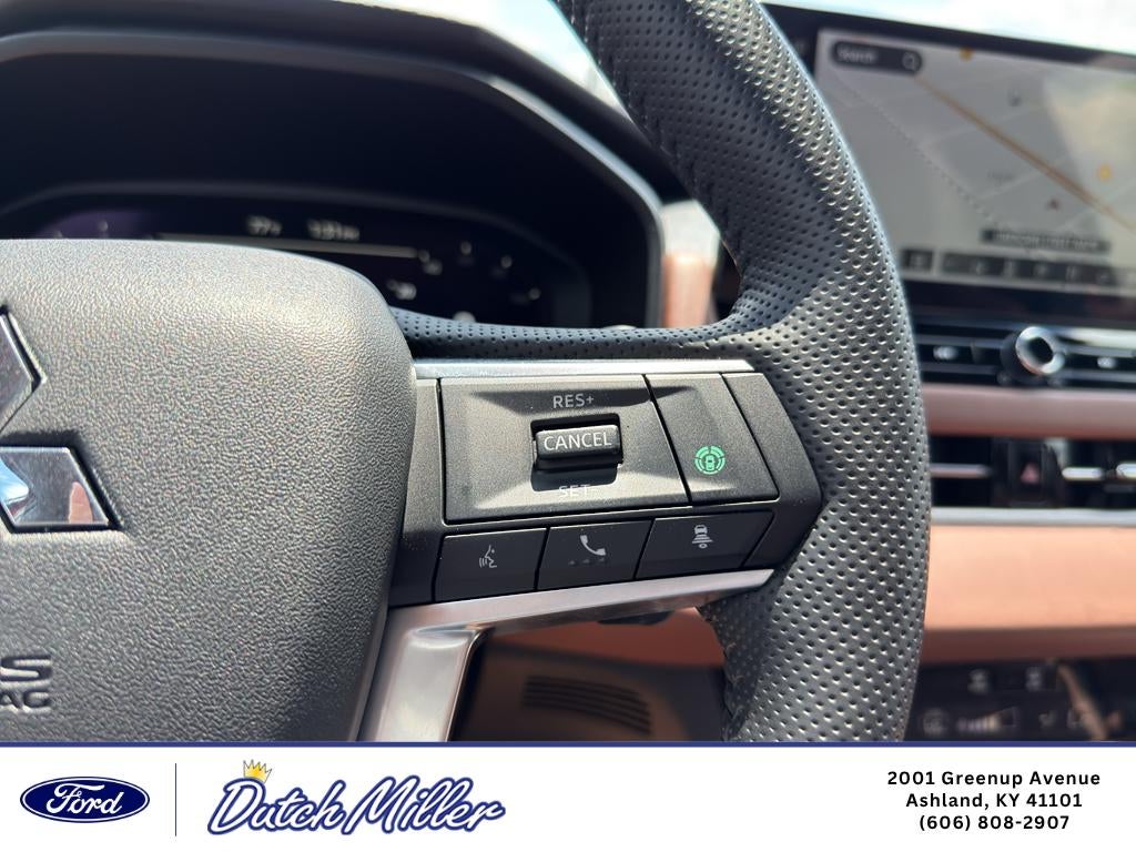 2025 Mitsubishi Outlander SEL