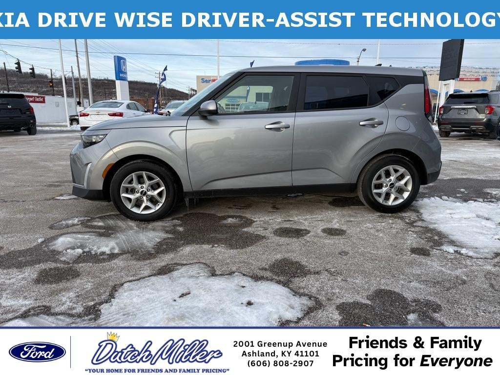 2023 Kia Soul LX